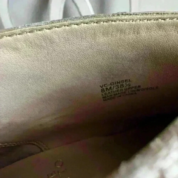 Vince Camuto Ginsel Snake Print Bootie Size 8 - Picture 8 of 10